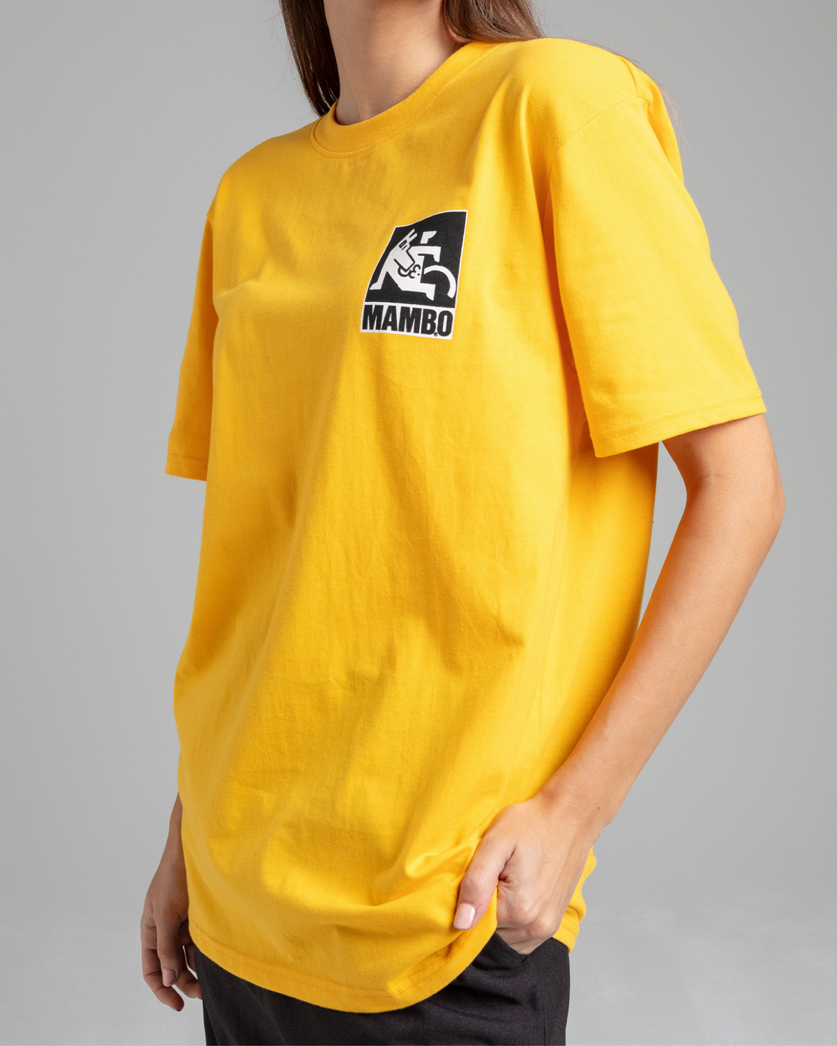 LICKING DOG T-SHIRT YELLOW